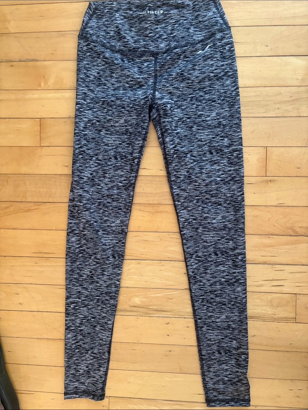 Hollister Heathered Gray High-Rise Jeggings